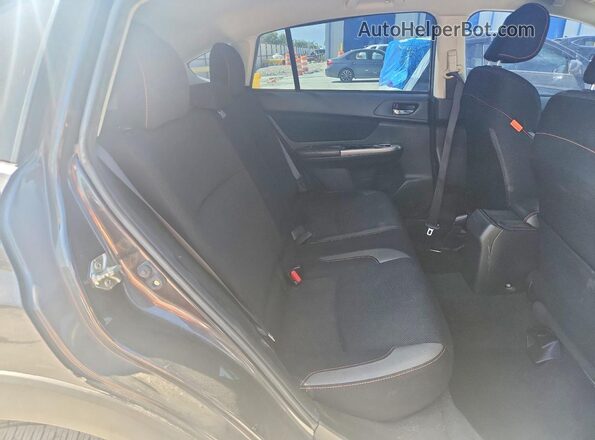 JF2GPABC3H8209965 2017 SUBARU CROSSTREK Black Widok wnętrza z tyłu
