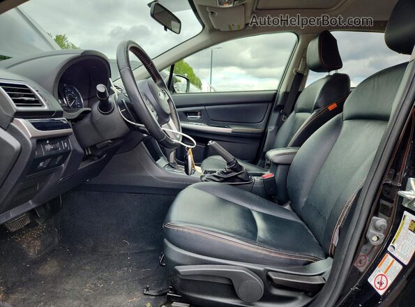 JF2GPALC2G8204379 2016 SUBARU CROSSTREK Black Vista interior delantera