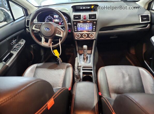 JF2GPALC6GH313895 2016 SUBARU CROSSTREK Silver Вид панелі приладів