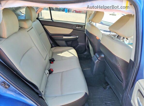 JF2GPANC4H8262590 2017 SUBARU CROSSTREK Blue Вид задньої частини салону