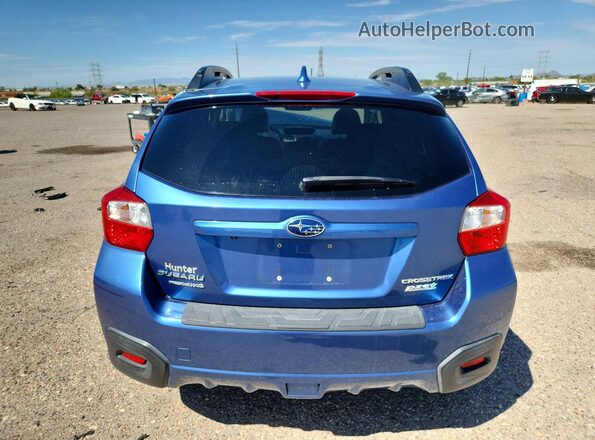 JF2GPANC4H8262590 2017 SUBARU CROSSTREK Blue Вид ззаду
