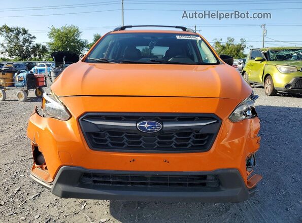 JF2GTAAC6J8201054 2018 SUBARU CROSSTREK Orange Widok z przodu