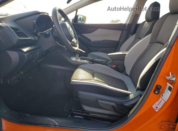 JF2GTAAC6J8201054 2018 SUBARU CROSSTREK Orange Widok wnętrza z przodu