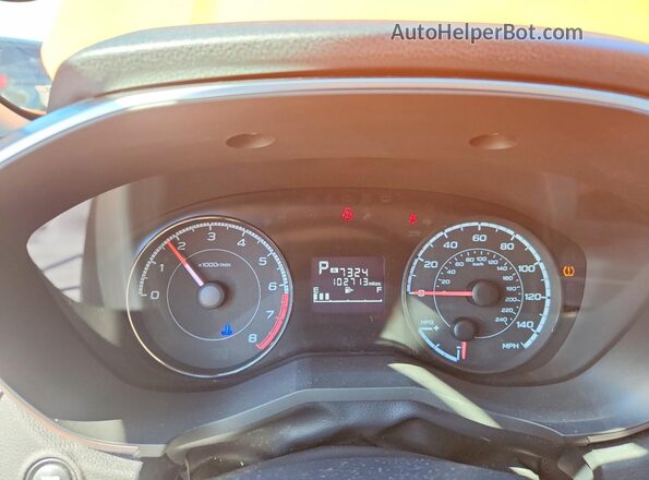 JF2GTABC7JH208383 2018 SUBARU CROSSTREK Оранжевый Вид щитка приборов
