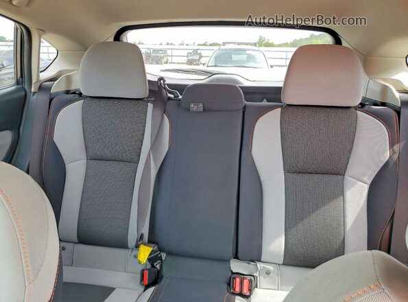 JF2GTABC9J8214590 2018 SUBARU CROSSTREK Gray Rear seats view