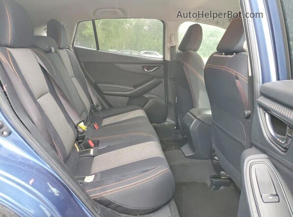 JF2GTABC9JH336186 2018 SUBARU CROSSTREK Blue Rear seats view