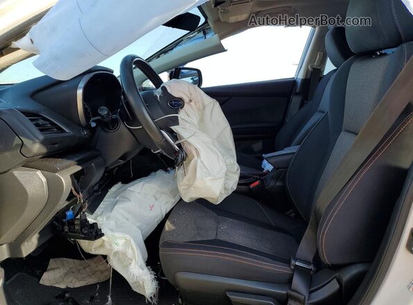 JF2GTACC4JH276610 2018 SUBARU CROSSTREK White Widok wnętrza z przodu