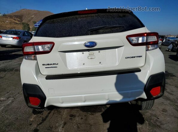JF2GTACC4JH276610 2018 SUBARU CROSSTREK White Widok z tyłu
