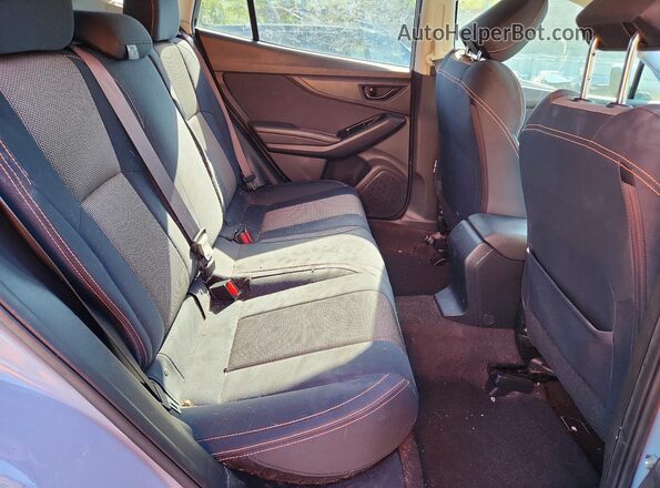 JF2GTACC6J8306786 2018 SUBARU CROSSTREK Blue Вид задніх сидінь