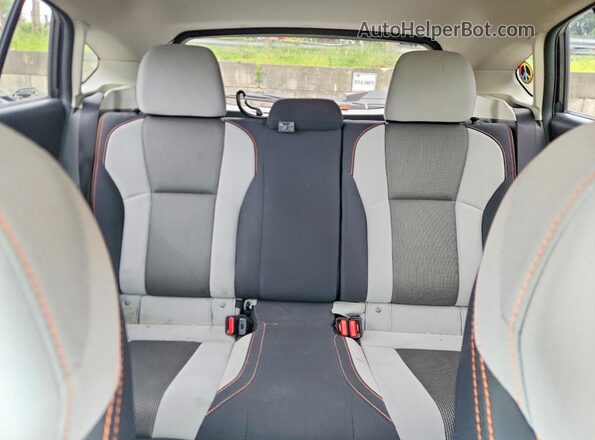 JF2GTADCXK8277762 2019 SUBARU CROSSTREK Black Widok tylnych siedzeń