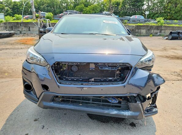 JF2GTAEC9K8305906 2019 SUBARU CROSSTREK Gray Front view