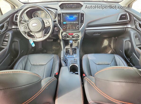 JF2GTANC3K8251230 2019 SUBARU CROSSTREK White Vista del salpicadero