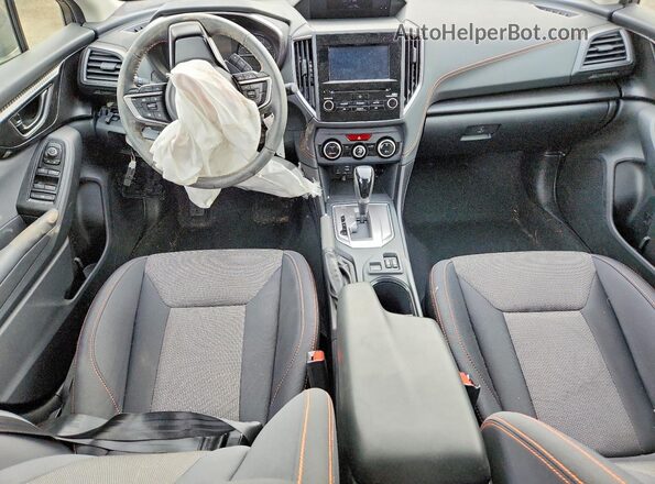 JF2GTAPC3N8279756 2022 SUBARU CROSSTREK Black Dashboard view