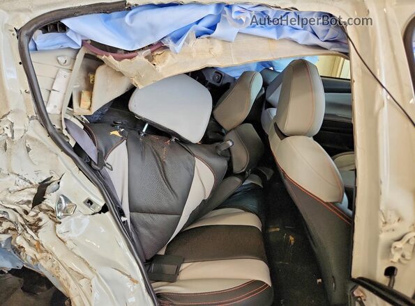 JF2GTHMC3PH320158 2023 SUBARU CROSSTREK White Vista de los asientos traseros