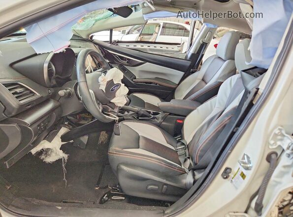 JF2GTHMC3PH320158 2023 SUBARU CROSSTREK White Vista interior delantera