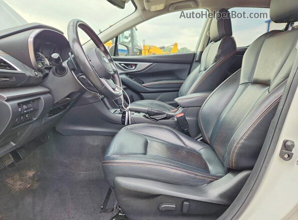 JF2GTHMC5MH352122 2021 SUBARU CROSSTREK White Front interior view