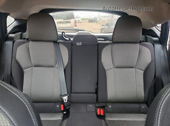 JF2GUADC4RH211568 2024 SUBARU CROSSTREK White უკანა სავარძლების ხედი