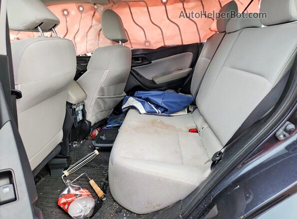 JF2SJAAC9JG441074 2018 SUBARU FORESTER Gray Հետևի նստատեղերի տեսք