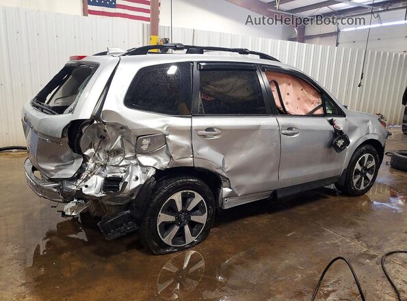 JF2SJABC1JH516844 2018 SUBARU FORESTER Silver უკანა მარჯვენა