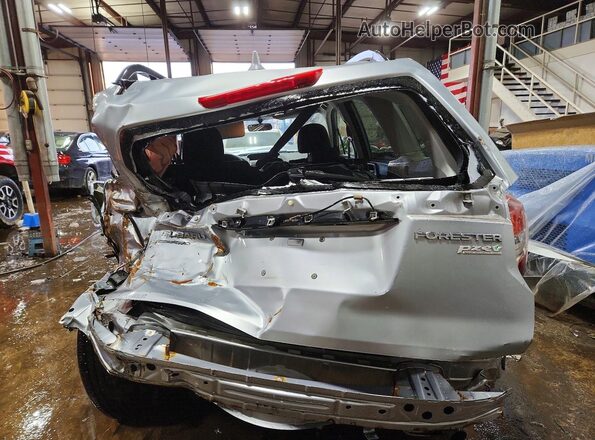 JF2SJADC9GH440439 2016 SUBARU FORESTER Silver უკანა ხედი