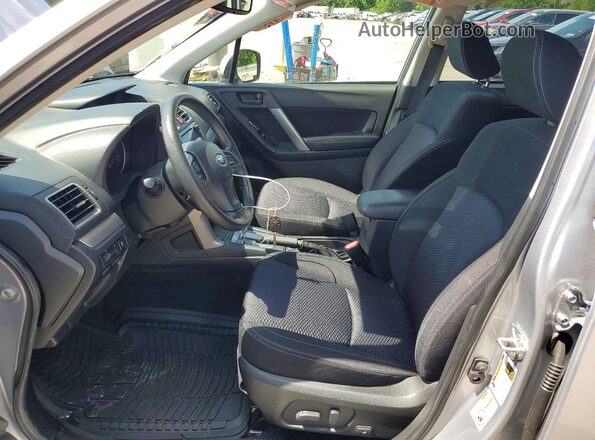 JF2SJADC9GH479824 2016 SUBARU FORESTER Silver Vista interior delantera