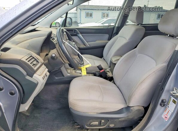 JF2SJAEC0HH509597 2017 SUBARU FORESTER Silver Вид салону спереду