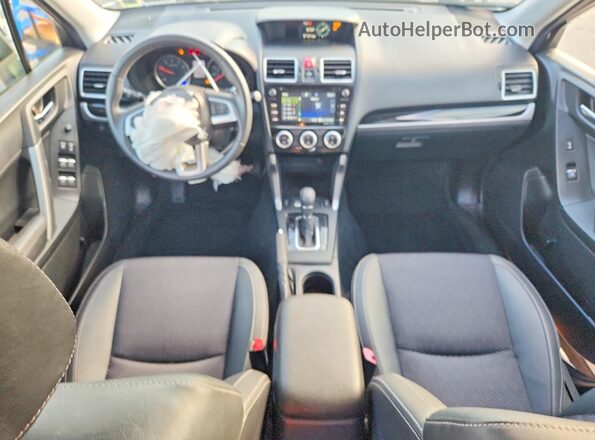JF2SJAEC2JH489021 2018 SUBARU FORESTER White Առջևի վահանակի տեսք
