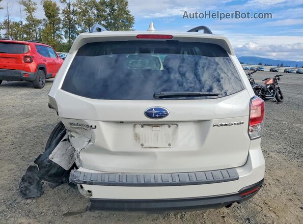 JF2SJAEC5JH444199 2018 SUBARU FORESTER Белый Вид сзади