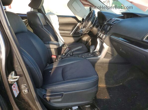 JF2SJAGC7JH581156 2018 SUBARU FORESTER Угольный Вид салона спереди