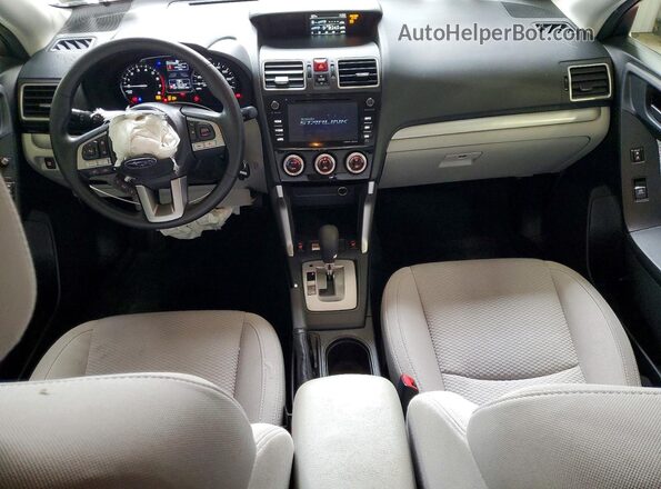 JF2SJAGC9HH515251 2017 SUBARU FORESTER White Widok deski rozdzielczej
