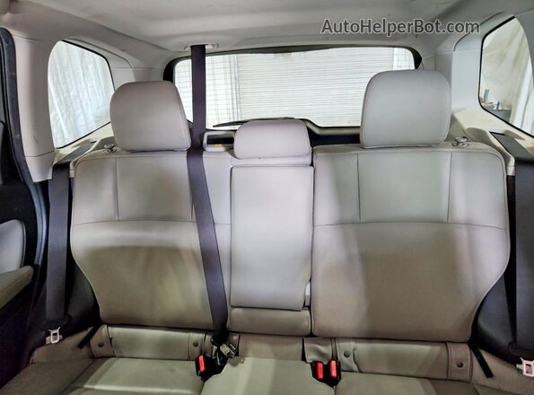 JF2SJAJC5JH523569 2018 SUBARU FORESTER Gray უკანა სავარძლების ხედი