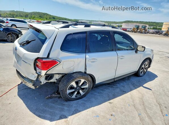 JF2SJARC4HH429813 2017 SUBARU FORESTER White Trasero derecho
