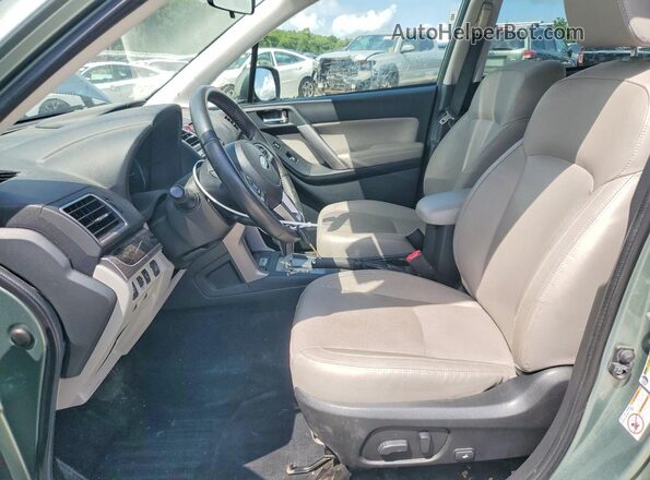 JF2SJARC7JH550129 2018 SUBARU FORESTER Green წინა სალონის ხედი