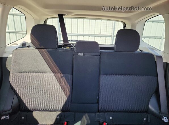 JF2SJCNC7GH564798 2016 SUBARU FORESTER Green Vista de los asientos traseros