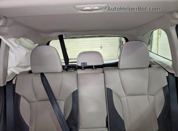 JF2SKACC2RH465880 2024 SUBARU FORESTER Gray Widok tylnych siedzeń