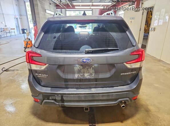JF2SKACC2RH465880 2024 SUBARU FORESTER Gray Widok z tyłu
