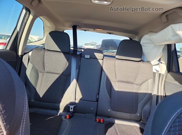 JF2SKADC6NH418912 2022 SUBARU FORESTER Silver Вид задніх сидінь
