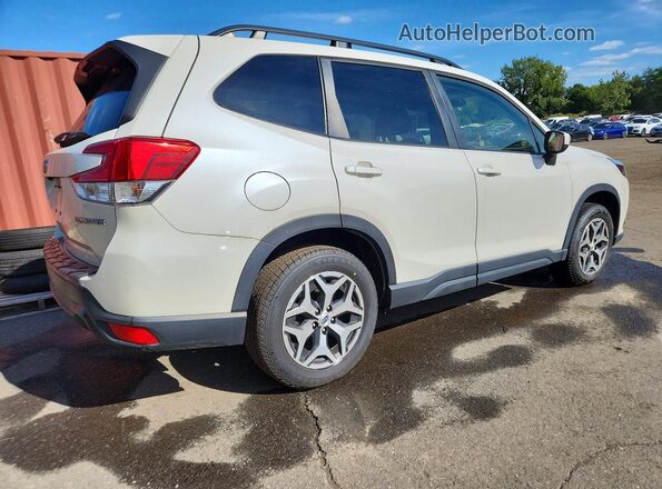 JF2SKAEC6PH434710 2023 SUBARU FORESTER Белый Задняя правая четверть
