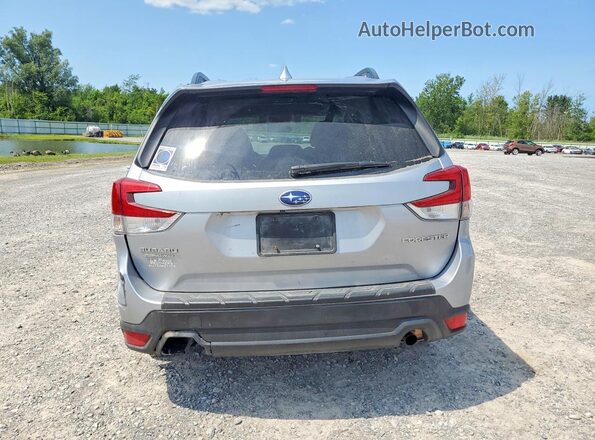 JF2SKAFC2MH532384 2021 SUBARU FORESTER Gray უკანა ხედი