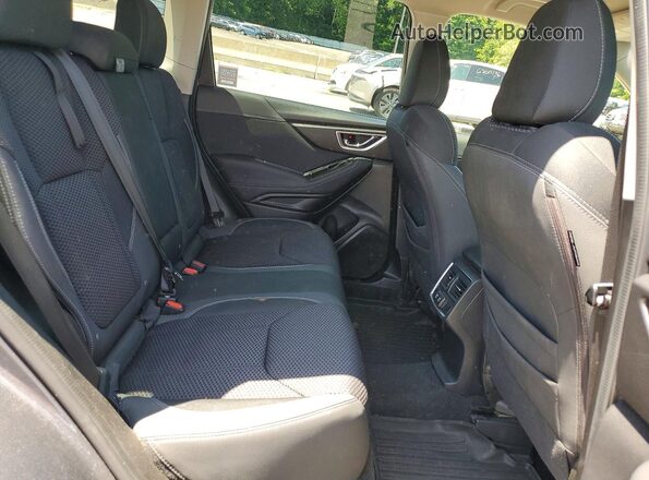 JF2SKAJC0MH576486 2021 SUBARU FORESTER Gray Սալոնի հետևի տեսք