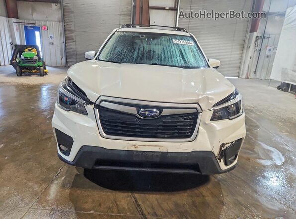 JF2SKAJC2MH589000 2021 SUBARU FORESTER White Front view