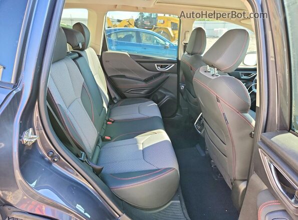 JF2SKALC8LH466278 2020 SUBARU FORESTER Gray Widok tylnych siedzeń
