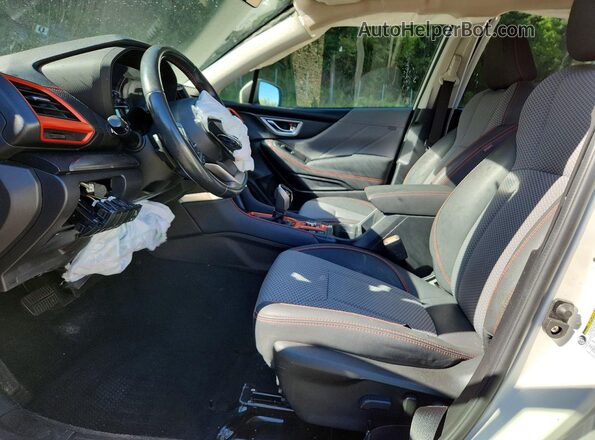 JF2SKALC9LH567720 2020 SUBARU FORESTER White Սալոնի դիմացի տեսք