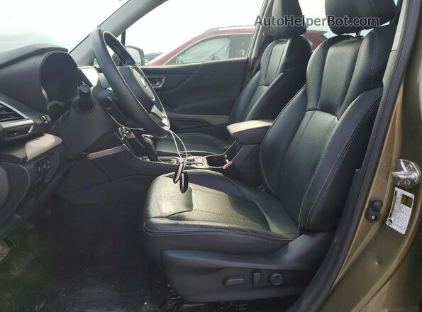 JF2SKAPC6PH402918 2023 SUBARU FORESTER Green Vista interior delantera