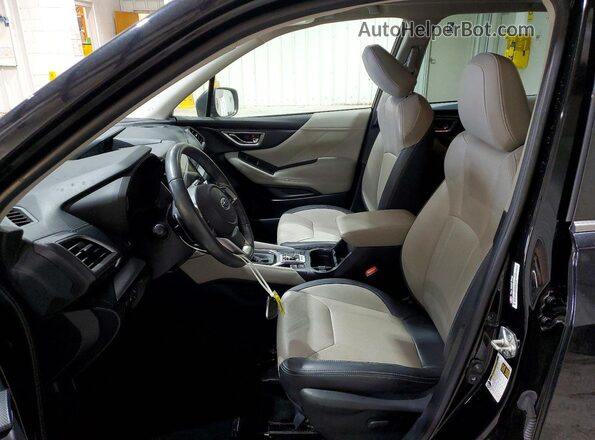 JF2SKASC6MH564602 2021 SUBARU FORESTER Black Սալոնի դիմացի տեսք