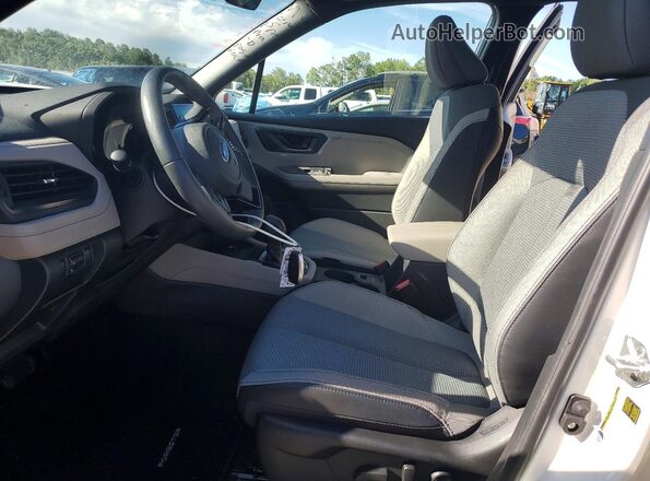 JF2SLDBC2SH451032 2025 SUBARU FORESTER White Вид салону спереду