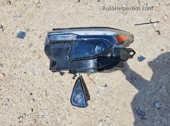 JF2SLDDCXSH576728 2025 SUBARU FORESTER White Вид наклейки з VIN-кодом