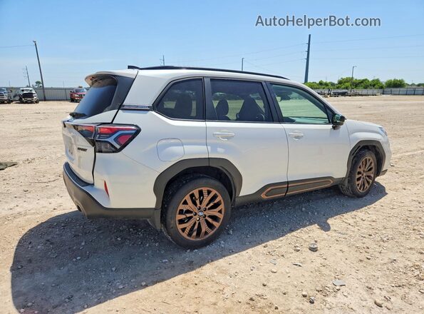 JF2SLDFC6SH400417 2025 SUBARU FORESTER White უკანა მარჯვენა
