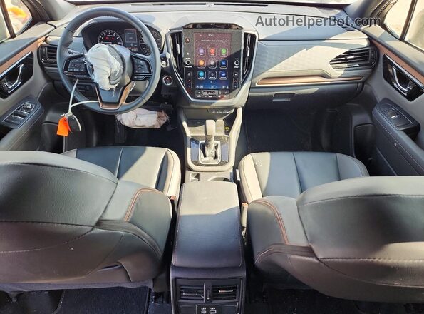 JF2SLDHC6SH463143 2025 SUBARU FORESTER White წინა პანელის ხედი