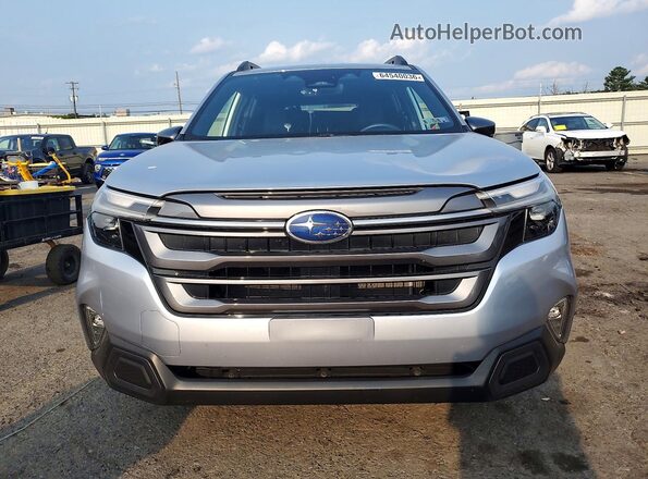 JF2SLDNC0SH468598 2025 SUBARU FORESTER Silver Front view